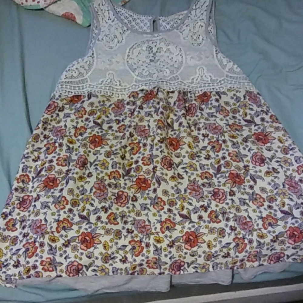 Rewind Floral Tank Top With Laced Chest